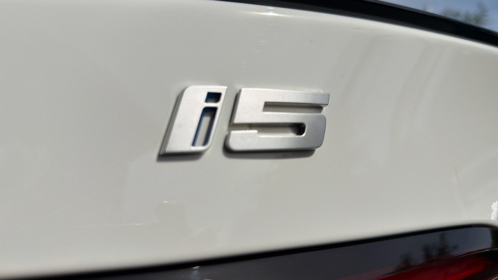 BMW i5 250kW eDrive40 M Sport Pro 84kWh 4dr Auto [Tech+] Electric Saloon - Image 34