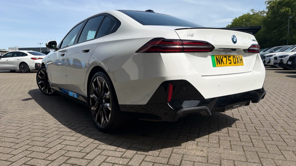 BMW i5 250kW eDrive40 M Sport Pro 84kWh 4dr Auto [Tech+] Electric Saloon - Image 36