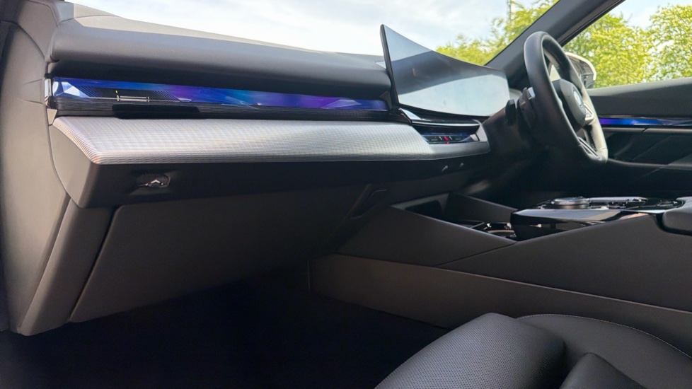 BMW i5 250kW eDrive40 M Sport Pro 84kWh 4dr Auto [Tech+] Electric Saloon - Image 44