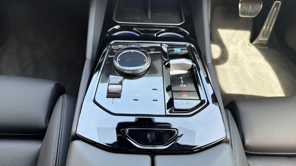BMW i5 250kW eDrive40 M Sport Pro 84kWh 4dr Auto [Tech+] Electric Saloon - Image 50