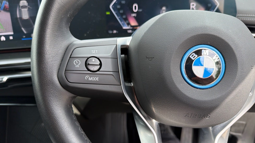 BMW iX1 230kW xDrive30 xLine 65kWh 5dr Auto Electric Estate - Image 17