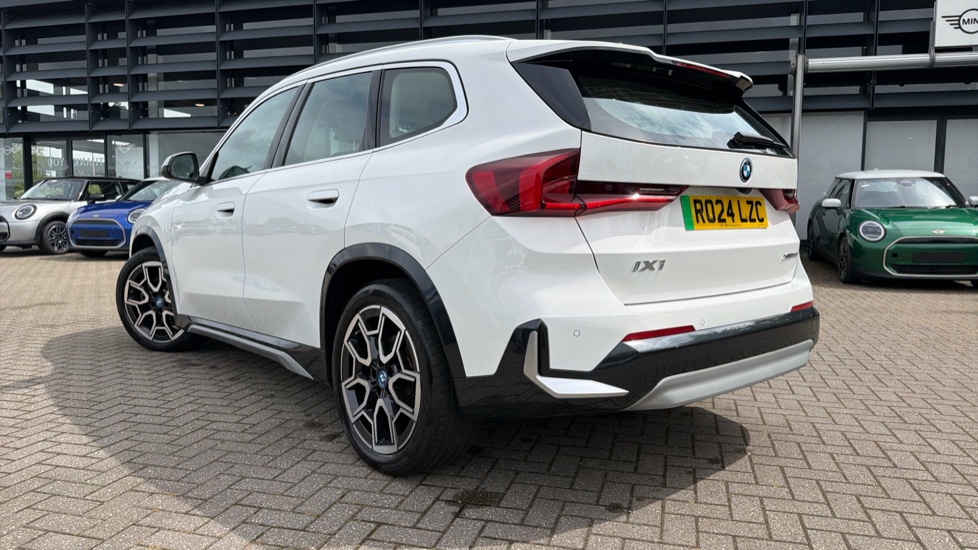 BMW iX1 230kW xDrive30 xLine 65kWh 5dr Auto Electric Estate - Image 32
