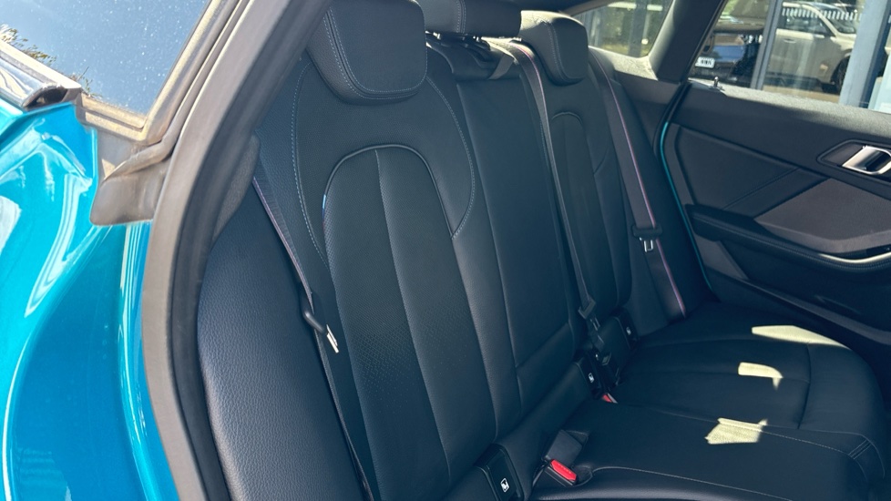BMW 2 Series 218i [136] M Sport 4dr DCT Petrol Saloon - Image 12