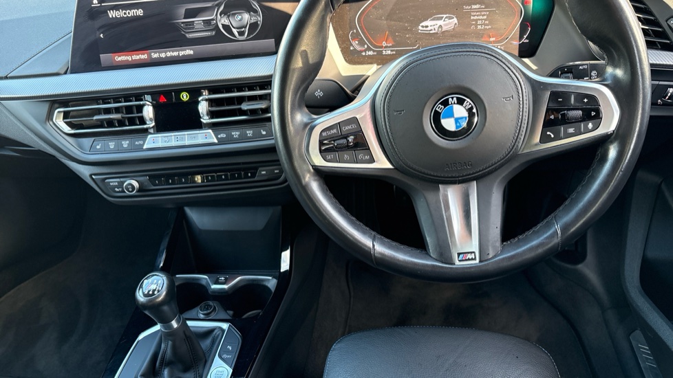 BMW 1 Series 118i [136] M Sport 5dr [Live Cockpit Professional] Petrol Hatchback - Image 4