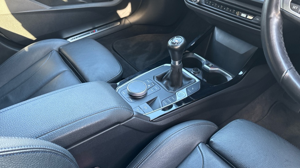 BMW 1 Series 118i [136] M Sport 5dr [Live Cockpit Professional] Petrol Hatchback - Image 10