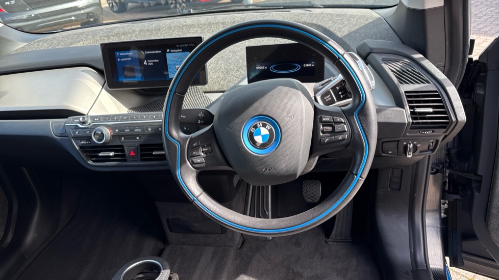 BMW i3 125kW 42kWh 5dr Auto Electric Hatchback - Image 4