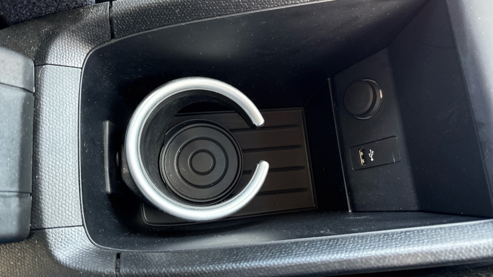BMW i3 125kW 42kWh 5dr Auto Electric Hatchback - Image 30