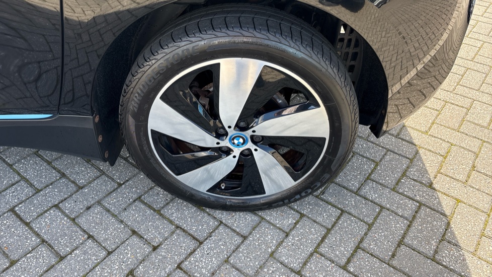 BMW i3 125kW 42kWh 5dr Auto Electric Hatchback - Image 36