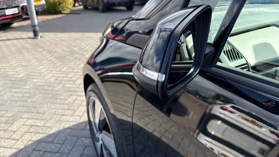 BMW i3 125kW 42kWh 5dr Auto Electric Hatchback - Image 37