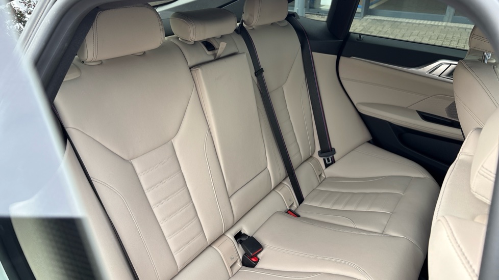 BMW 4 Series 420i M Sport 5dr Step Auto Petrol Hatchback - Image 12