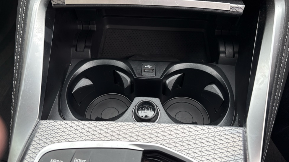 BMW 4 Series 420i M Sport 5dr Step Auto Petrol Hatchback - Image 35