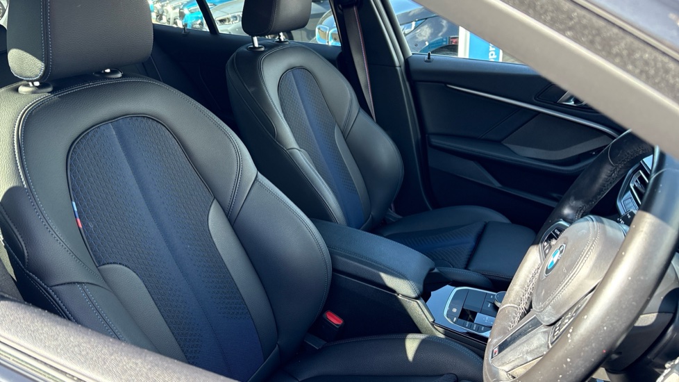 BMW 1 Series 118i M Sport 5dr Step Auto Petrol Hatchback - Image 11