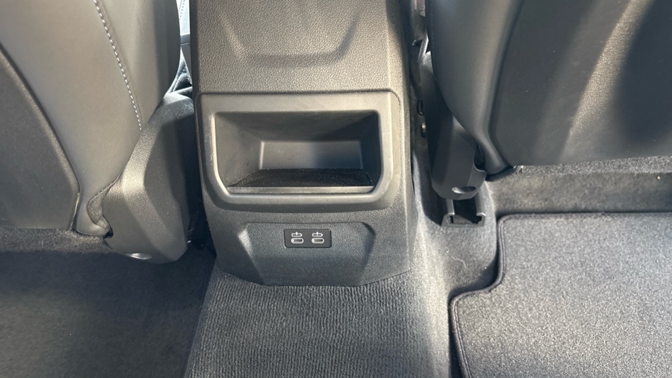 BMW 1 Series 120 M Sport 5dr Step Auto [Tech+/Pro Pack] Petrol Hatchback - Image 30