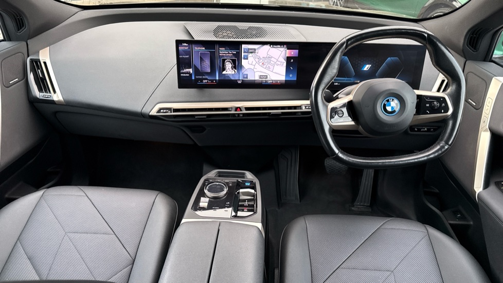 BMW iX 240kW xDrive40 M Sport Edition 76.6kWh 5dr Auto Electric Estate - Image 4