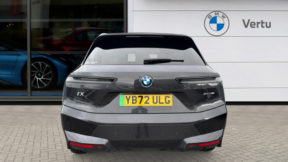 BMW iX 240kW xDrive40 M Sport Edition 76.6kWh 5dr Auto Electric Estate - Image 15