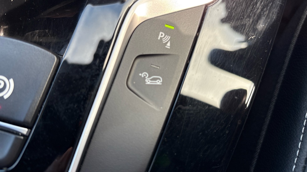 BMW X3 xDrive20i M Sport 5dr Step Auto Petrol Estate - Image 41