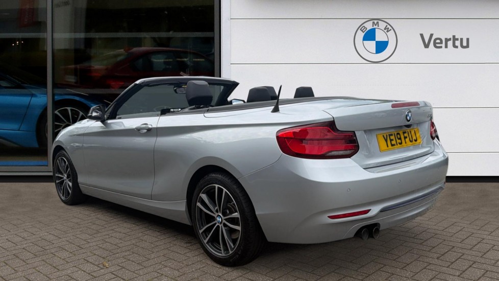 BMW 2 Series 220i Sport 2dr [Nav] Step Auto Petrol Convertible - Image 2