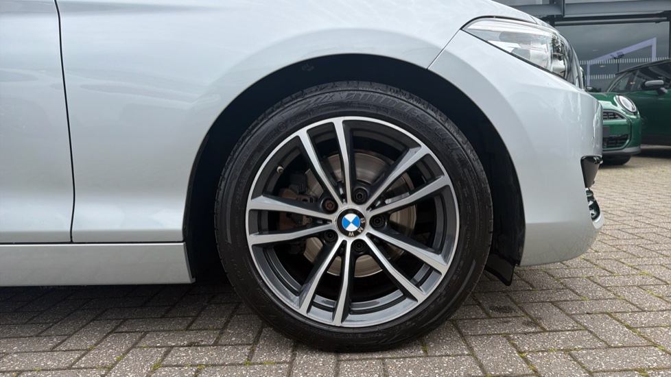 BMW 2 Series 220i Sport 2dr [Nav] Step Auto Petrol Convertible - Image 14