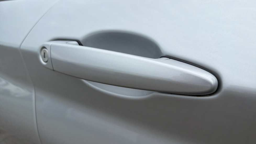 BMW 2 Series 220i Sport 2dr [Nav] Step Auto Petrol Convertible - Image 27