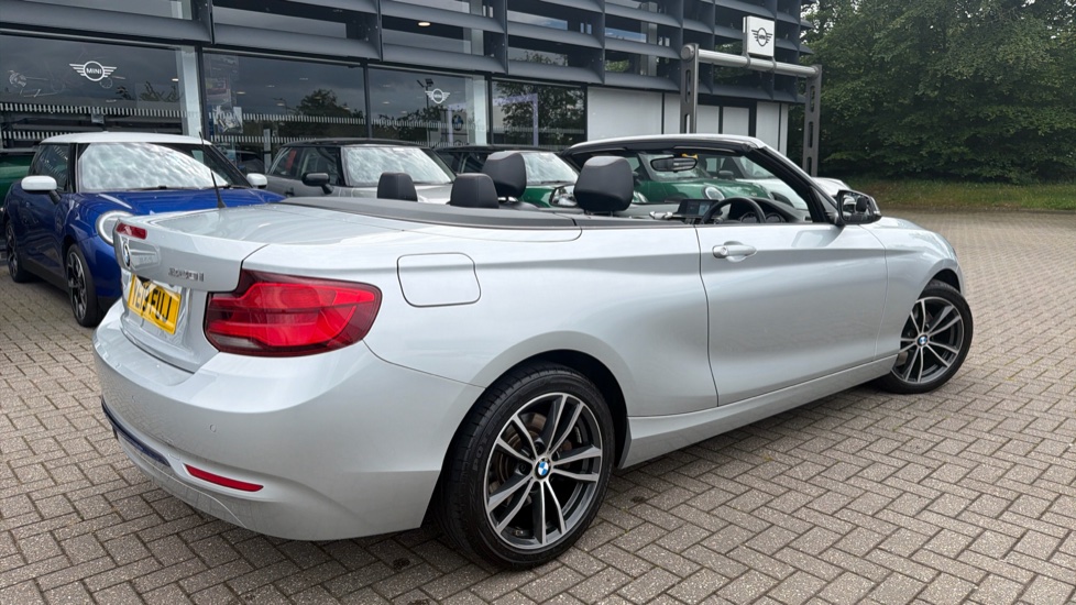 BMW 2 Series 220i Sport 2dr [Nav] Step Auto Petrol Convertible - Image 41