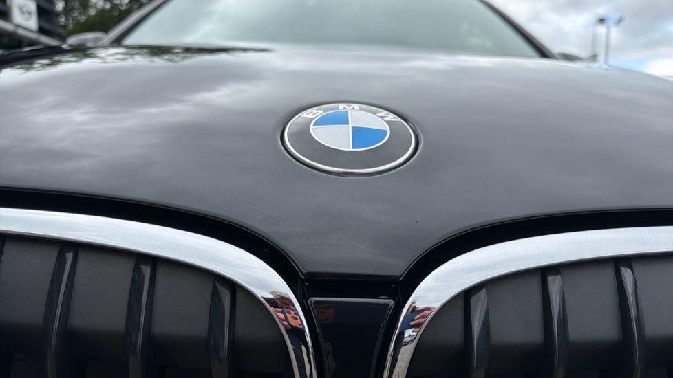 BMW X1 xDrive 18d M Sport 5dr Step Auto Diesel Estate - Image 25