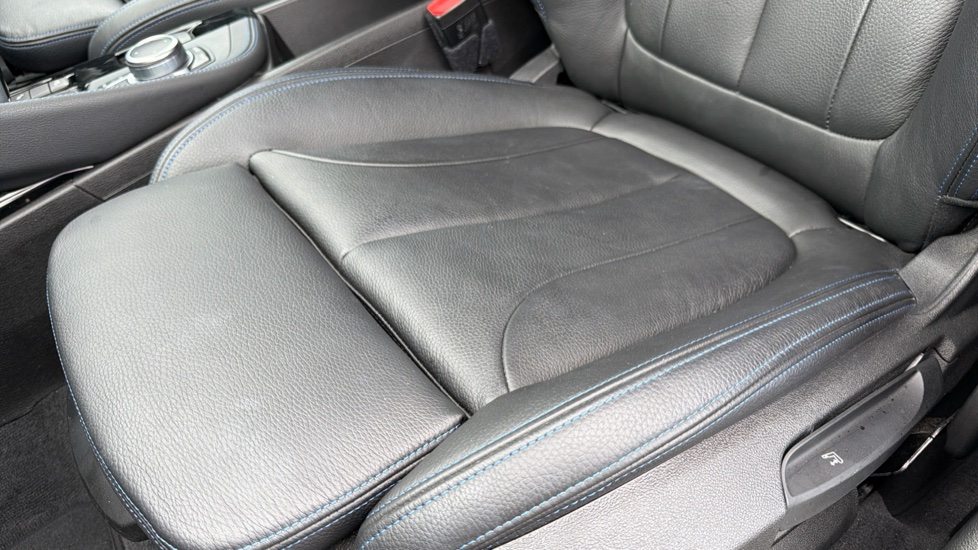 BMW X1 xDrive 18d M Sport 5dr Step Auto Diesel Estate - Image 34