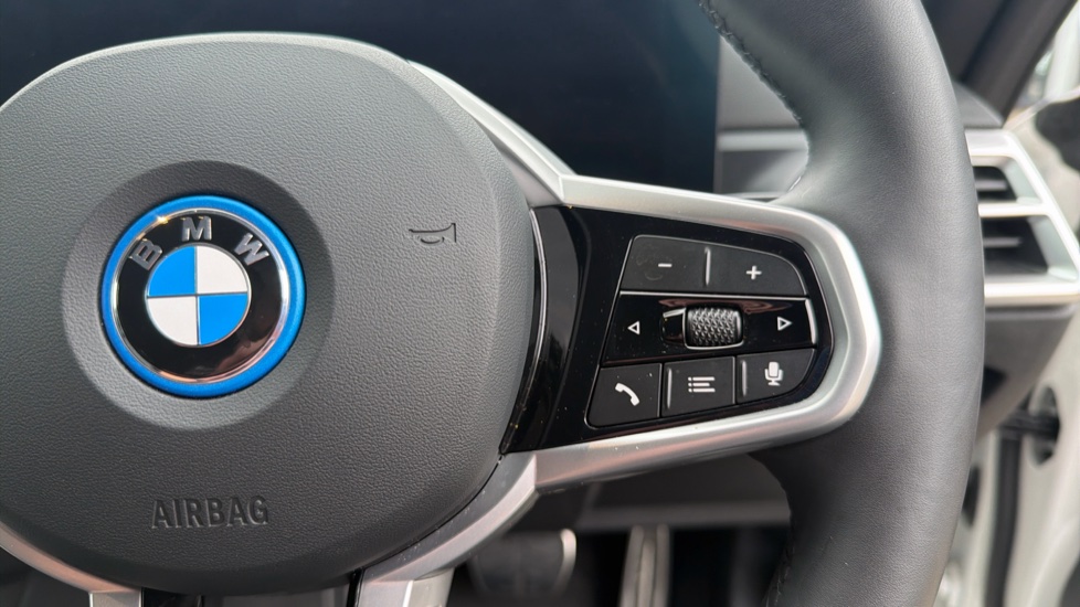 BMW i4 250kW eDrive40 M Sport 83.9kWh 5dr Auto [Pro Pack] Electric Hatchback - Image 18