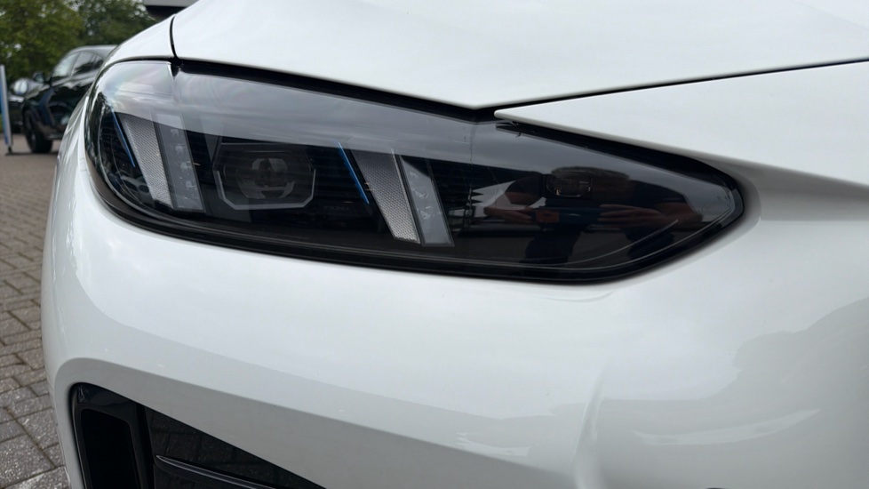 BMW i4 250kW eDrive40 M Sport 83.9kWh 5dr Auto [Pro Pack] Electric Hatchback - Image 23