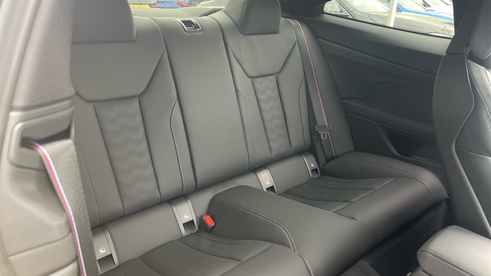 BMW M4 xDrive Competition M 2dr Step Auto [Ultimat Pk] Petrol Coupe - Image 12
