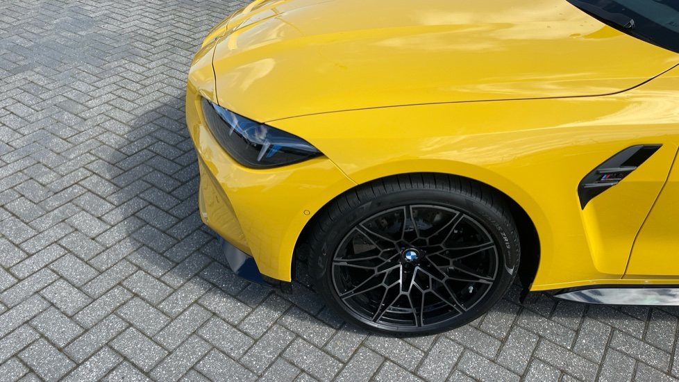 BMW M4 xDrive Competition M 2dr Step Auto [Ultimat Pk] Petrol Coupe - Image 37
