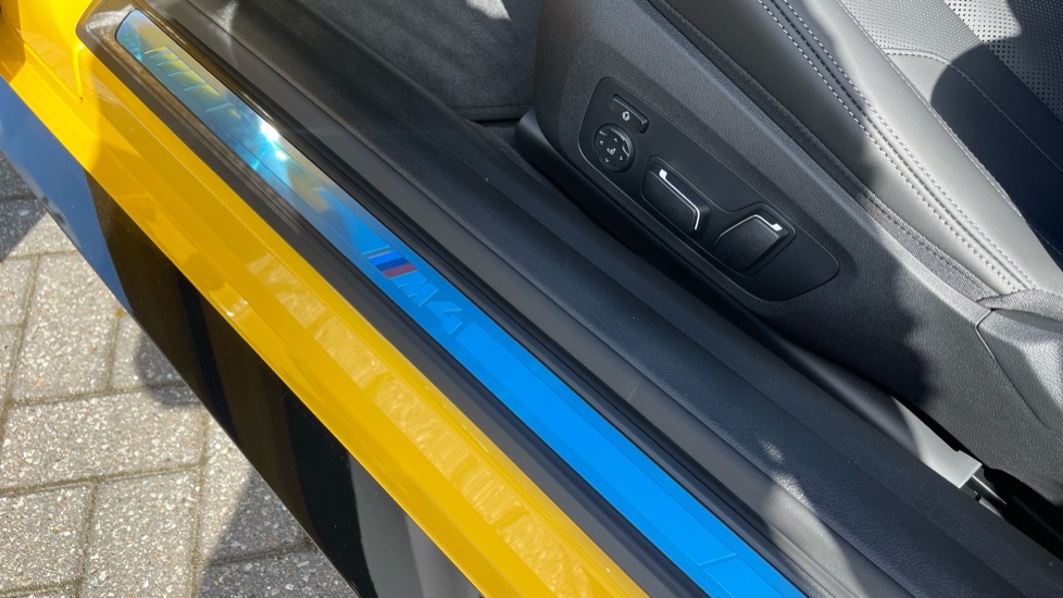 BMW M4 xDrive Competition M 2dr Step Auto [Ultimat Pk] Petrol Coupe - Image 41