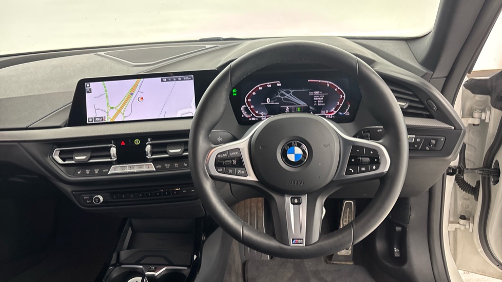 BMW 2 Series 218i [136] M Sport 4dr Petrol Saloon - Image 5