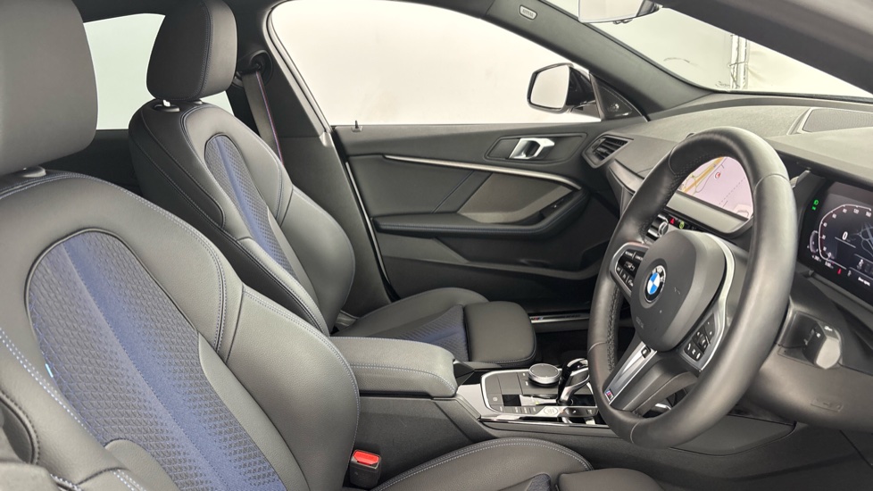 BMW 2 Series 218i [136] M Sport 4dr Petrol Saloon - Image 11