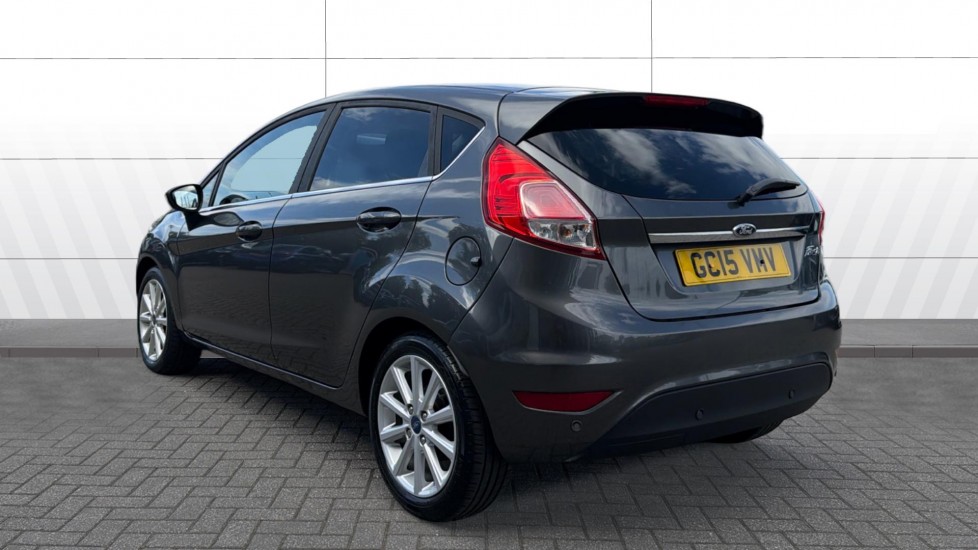 Ford Fiesta 1.6 Titanium 5dr Powershift Petrol Hatchback - Image 2