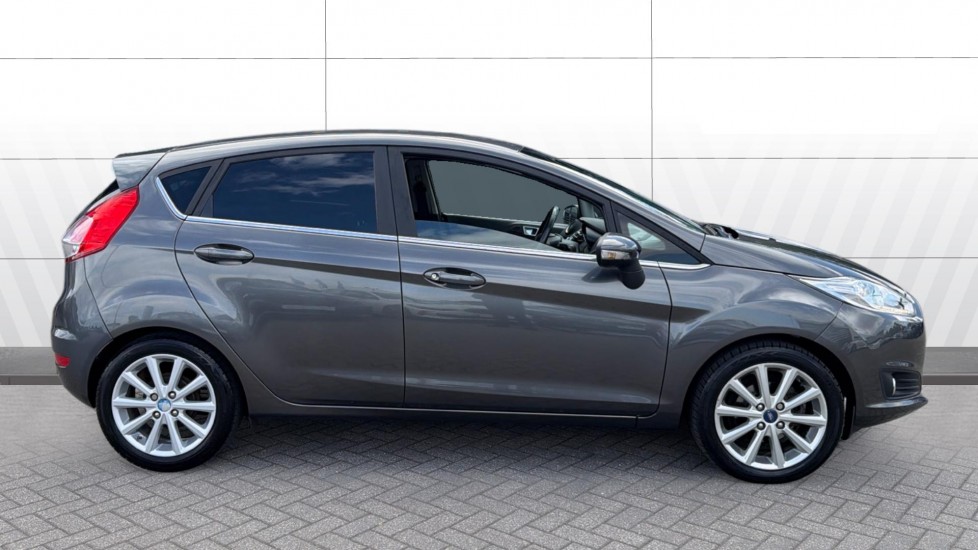 Ford Fiesta 1.6 Titanium 5dr Powershift Petrol Hatchback - Image 5