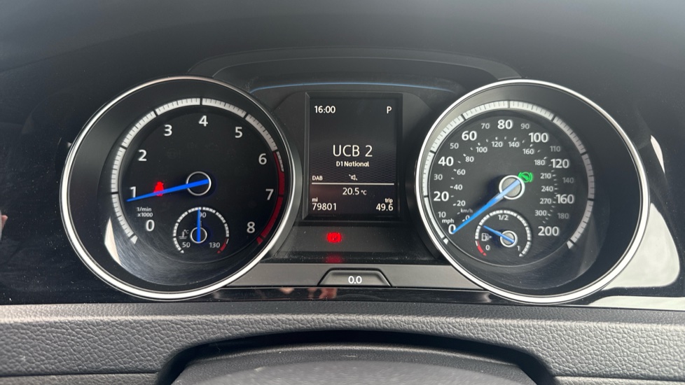 Volkswagen Golf 2.0 TSI R 5dr DSG Petrol Hatchback - Image 18