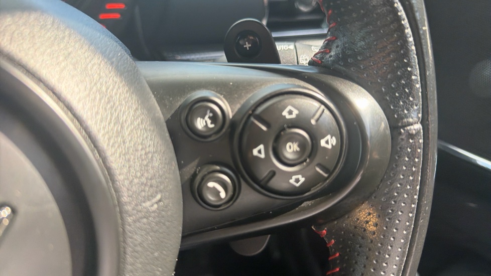 MINI Clubman 2.0 Cooper S 6dr Auto Petrol Estate - Image 24