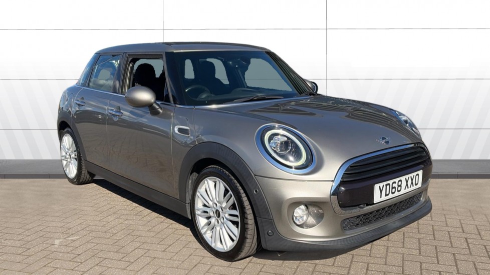 MINI Hatchback 1.5 Cooper II 5dr Auto Petrol Hatchback - Image 1
