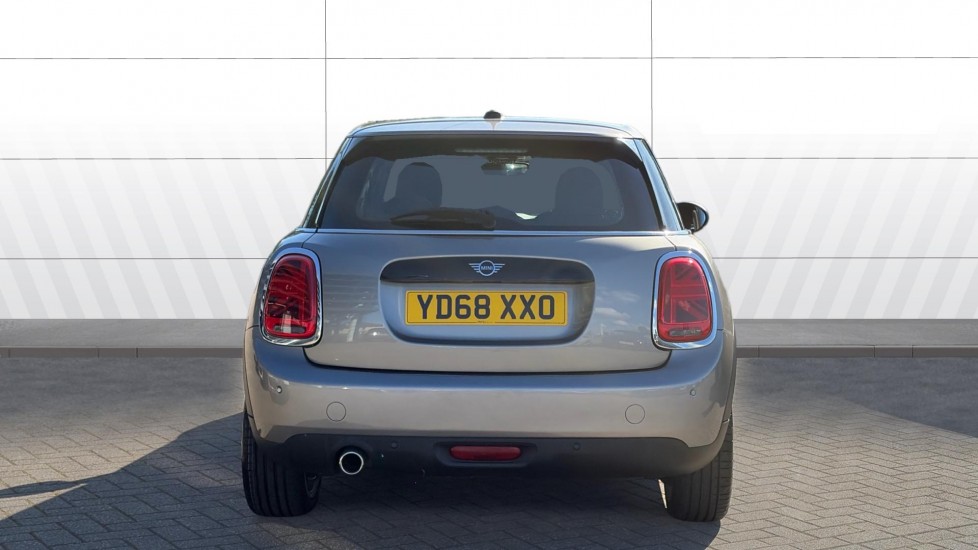 MINI Hatchback 1.5 Cooper II 5dr Auto Petrol Hatchback - Image 6