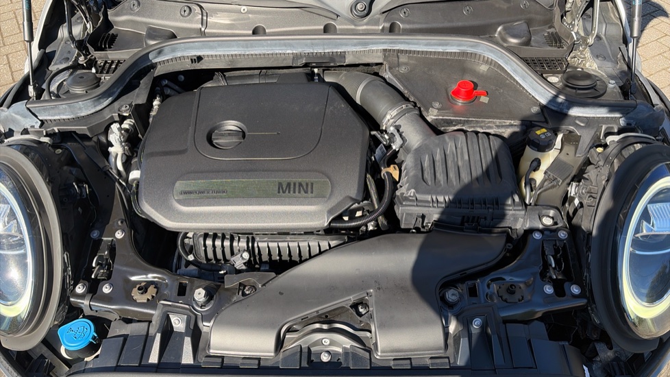 MINI Hatchback 1.5 Cooper II 5dr Auto Petrol Hatchback - Image 8