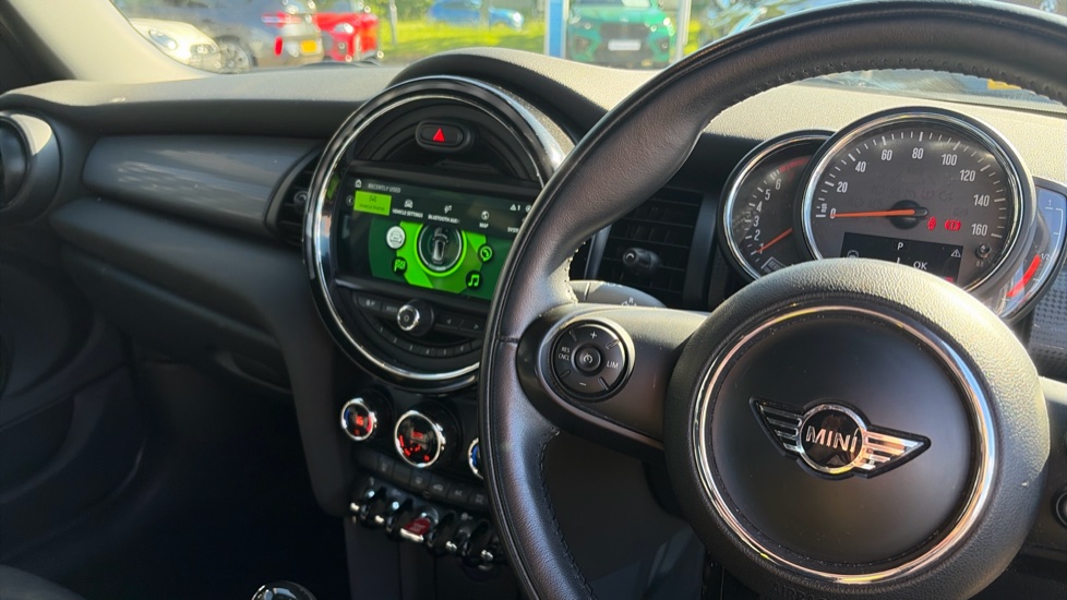 MINI Hatchback 1.5 Cooper II 5dr Auto Petrol Hatchback - Image 14