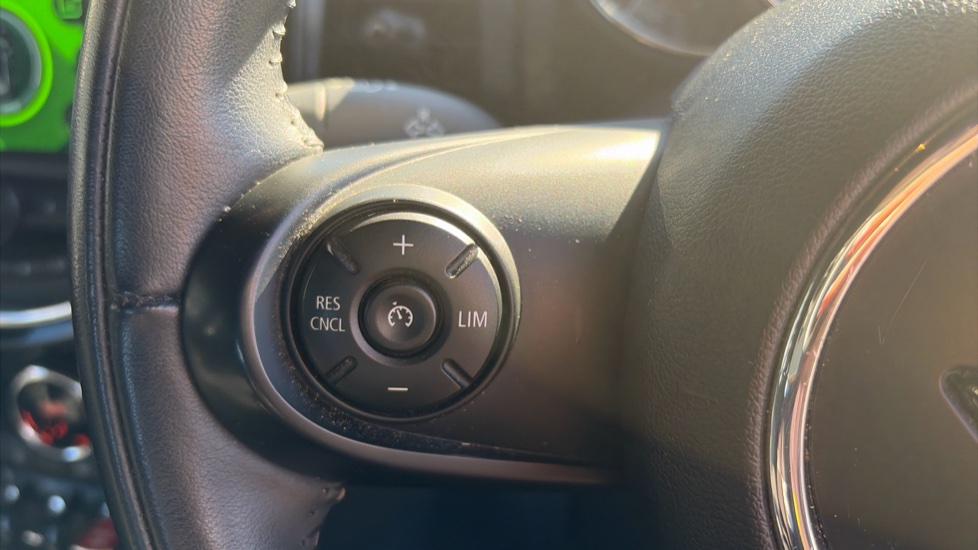 MINI Hatchback 1.5 Cooper II 5dr Auto Petrol Hatchback - Image 24