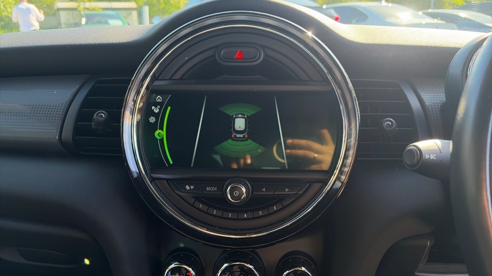 MINI Hatchback 1.5 Cooper II 5dr Auto Petrol Hatchback - Image 27