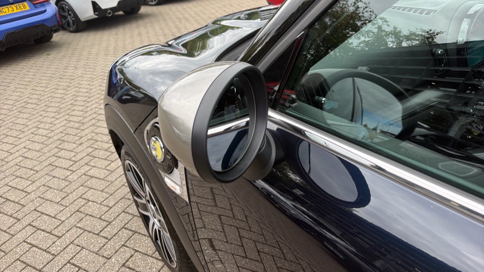 MINI Countryman 1.5 Cooper S E Exclusive ALL4 PHEV 5dr Auto Hatchback - Image 29
