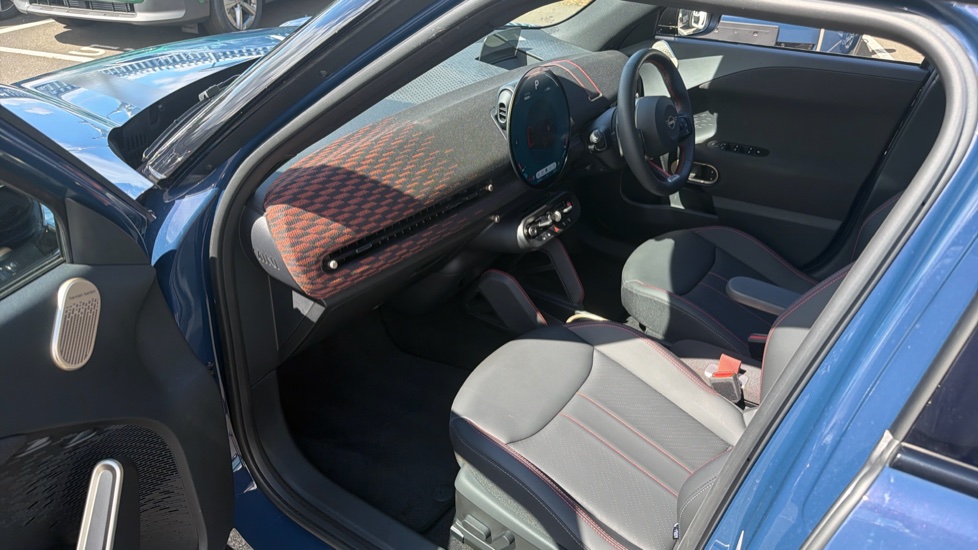 MINI Aceman 190kW John Cooper Works [Level 3] 54kWh 5dr Auto Electric Hatchback - Image 7