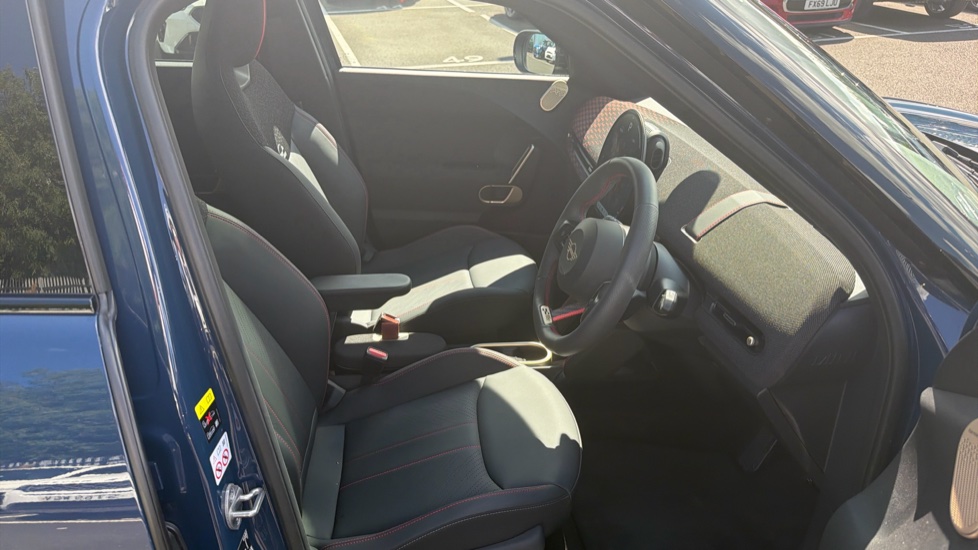 MINI Aceman 190kW John Cooper Works [Level 3] 54kWh 5dr Auto Electric Hatchback - Image 11
