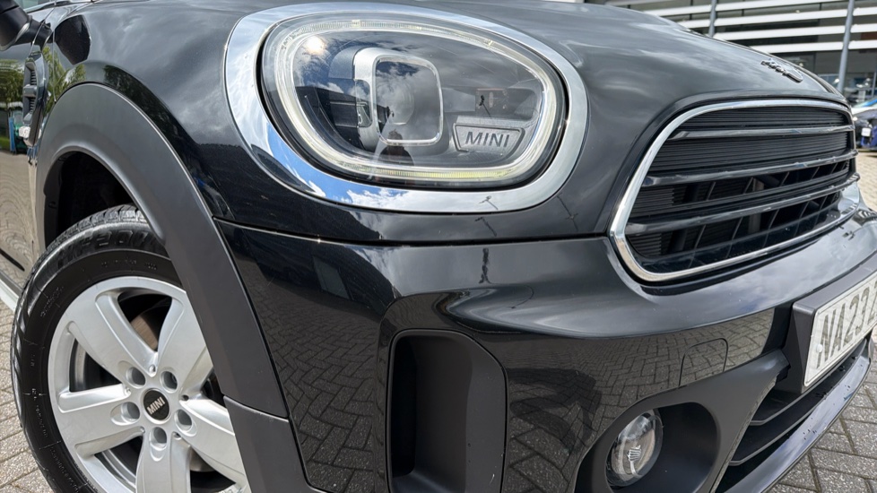 MINI Countryman 1.5 Cooper Classic Premium Plus 5dr Auto Petrol Hatchback - Image 22