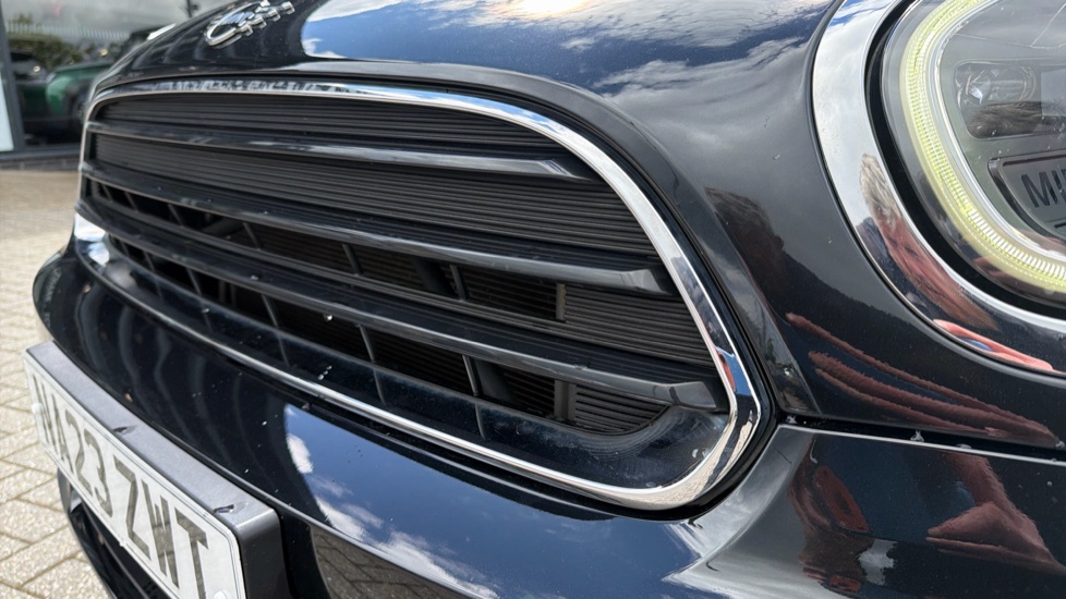 MINI Countryman 1.5 Cooper Classic Premium Plus 5dr Auto Petrol Hatchback - Image 25