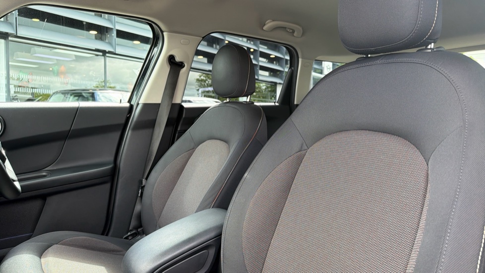 MINI Countryman 1.5 Cooper Classic Premium Plus 5dr Auto Petrol Hatchback - Image 37