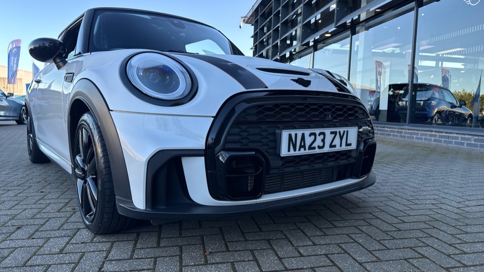 MINI Hatchback 2.0 Cooper S Sport 3dr Auto Petrol Hatchback - Image 24